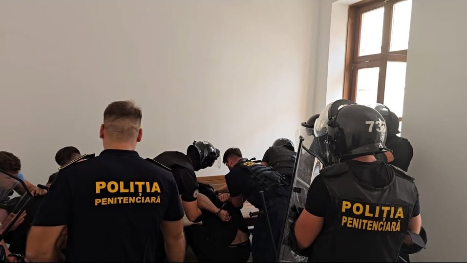 Exercițiu de intervenție în situații de urgență la Tribunalul Satu Mare