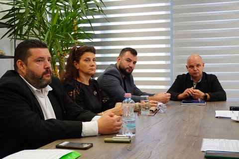 Întâlnire de lucru pentru consolidarea colaborării între instituțiile sanitare din Satu Mare