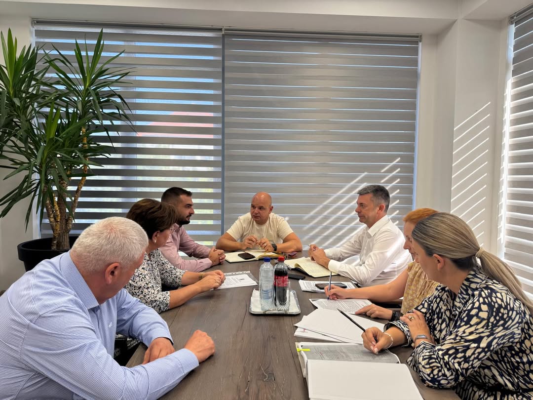 Discuții despre fondul funciar și incluziune socială în comuna Bârsa