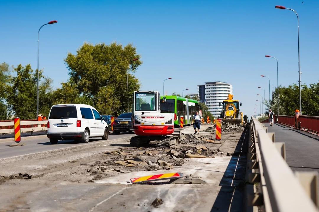 Atenție! Modificări în transportul public din cauza închiderii Podului Golescu