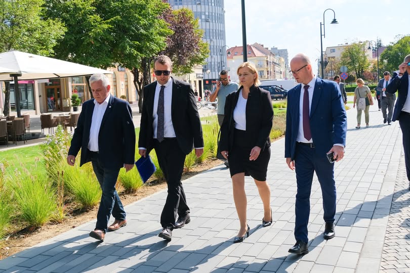 Proiectele locale nu trebuie oprite, susține primarul Kereskányi Gábor