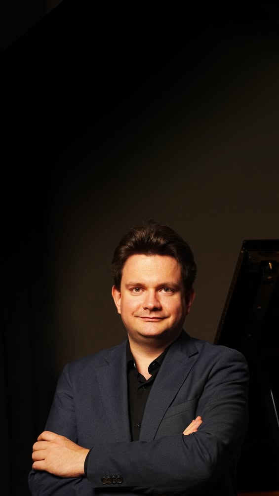 Roman Lopatynskyi, laureat internațional și concertist de prestigiu