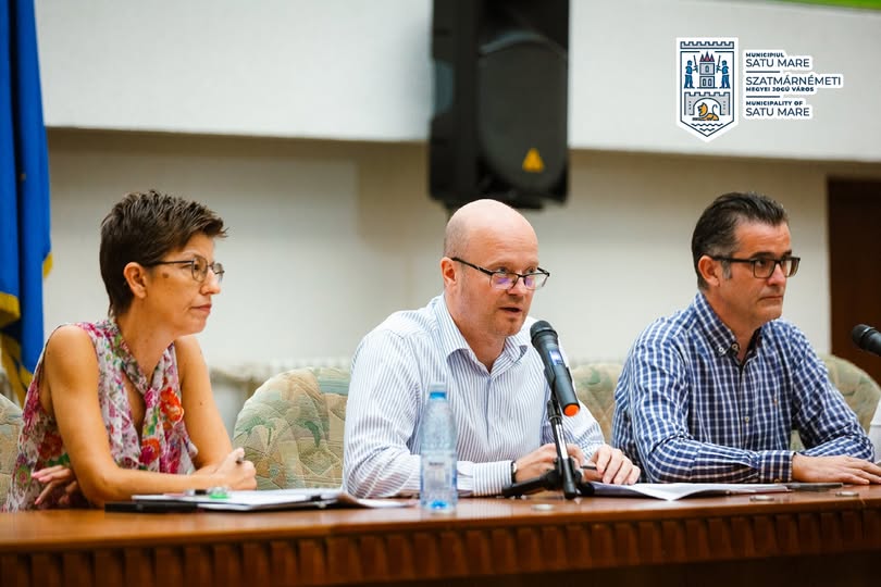 Primăria Satu Mare și școlile locale colaborează pentru un an școlar mai eficient