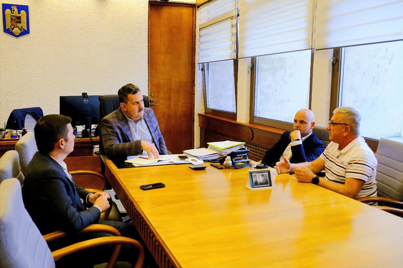 Întâlnire pentru optimizarea transportului public în Satu Mare