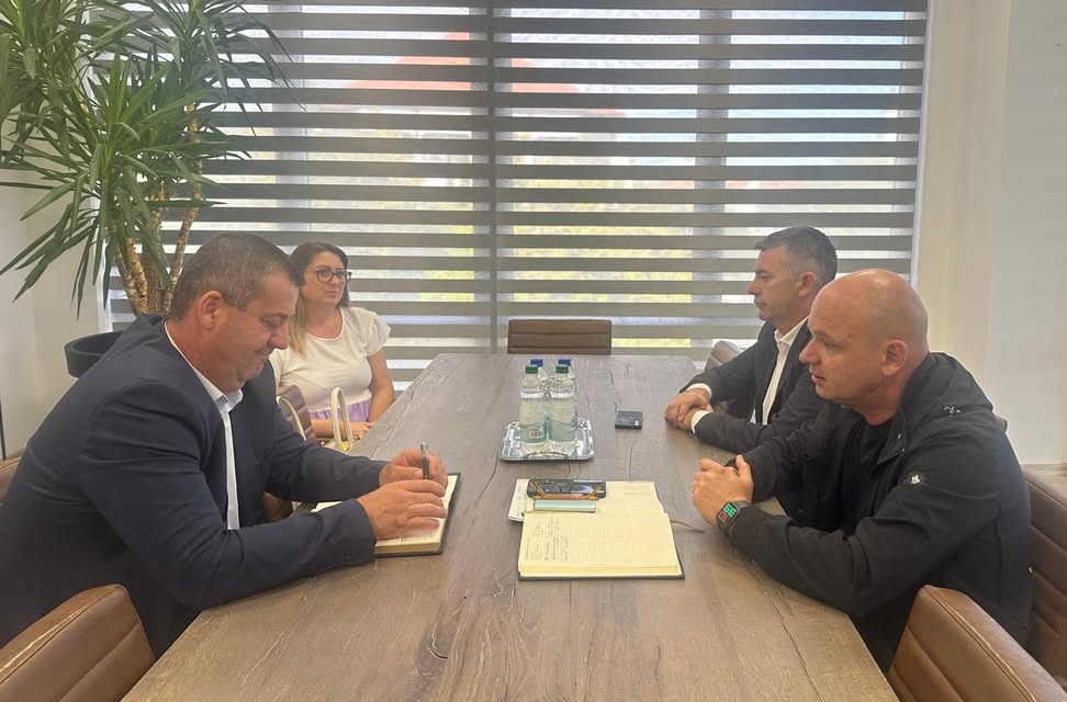 Întâlnire de lucru pentru dezvoltarea infrastructurii și sprijinirea mediului rural în Bătarci