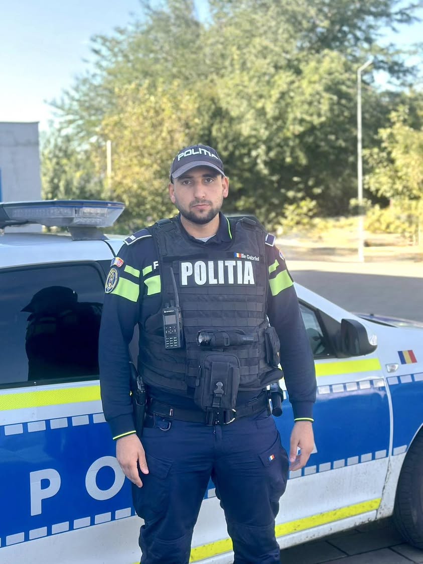 Un polițist de 21 de ani a salvat un copil rănit grav