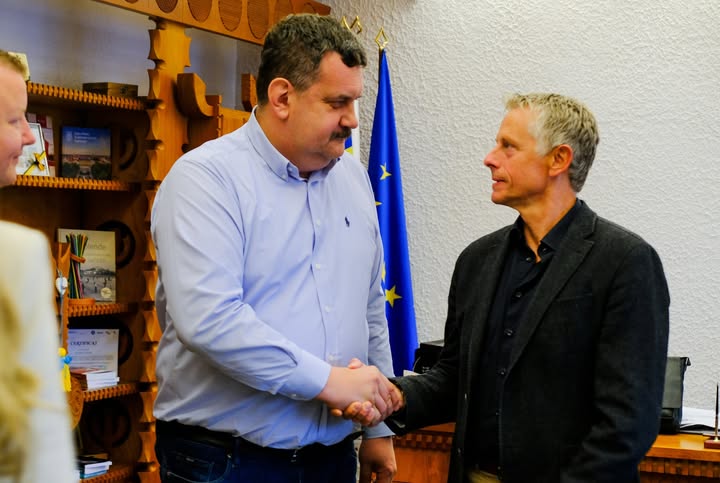 Parteneriat durabil pentru promovarea tehnicii în rândul tinerilor