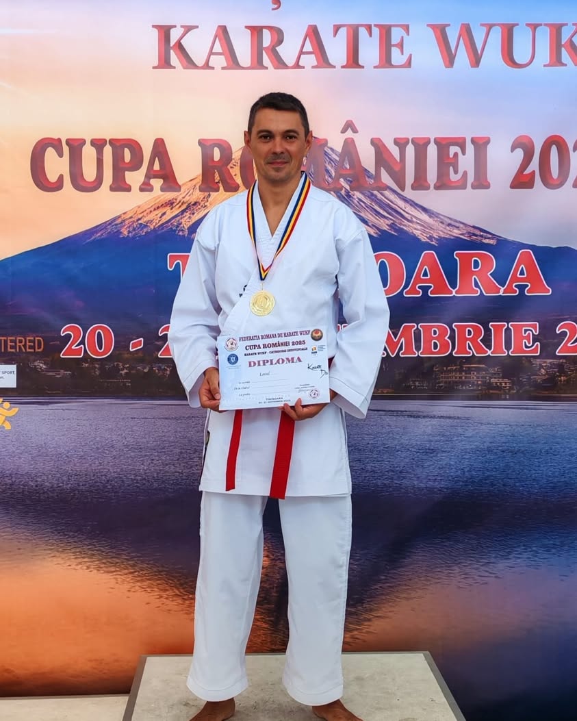 Pompierul Valentin Chiriac, campion național la karate