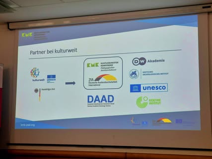 Conferința directorilor PASCH la București: dialog și schimb de experiență