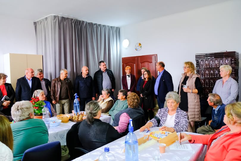 Ziua internațională a persoanelor vârstnice celebrată prin proiecte sociale în Viile Satu Mare