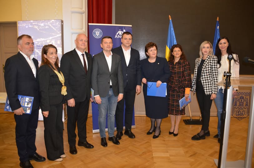 Bursa locurilor de muncă pentru absolvenți, oportunitate reală de integrare profesională
