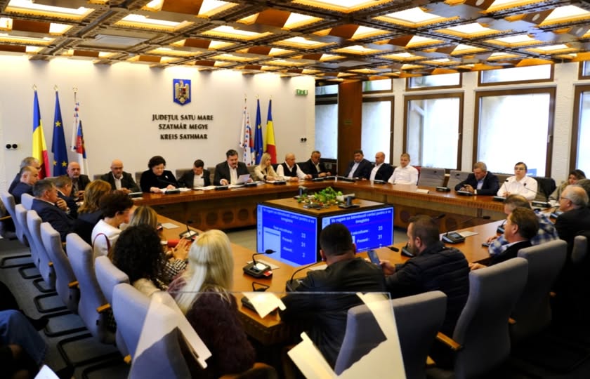 Consiliul Județean Satu Mare suplimentează bugetul pentru programul școlar cu 1,2 milioane de lei