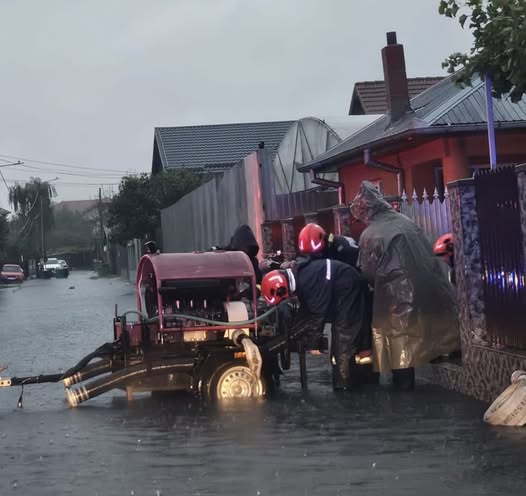 Fenomen meteorologic sever afectează 64 de localități din țară