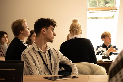 Elev eminescian, printre tinerii europeni la sesiunea EYP de la Brașov