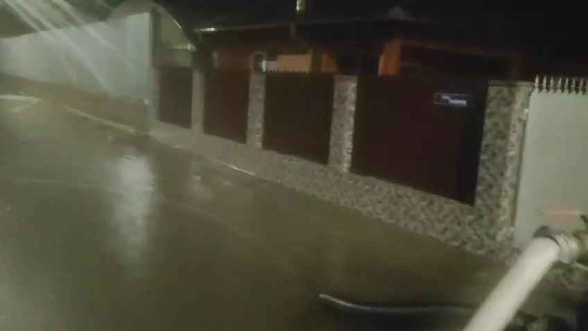 Inundații și restricții în mai multe localități din România din cauza avertizărilor hidrometeorologice