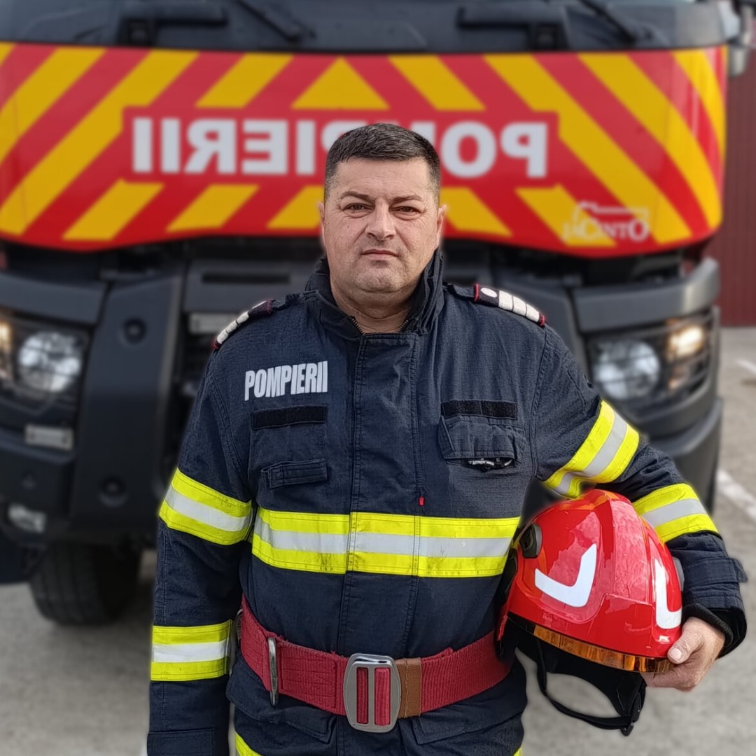 Pompier în timpul liber a intervenit rapid pentru a opri un incendiu la Marca