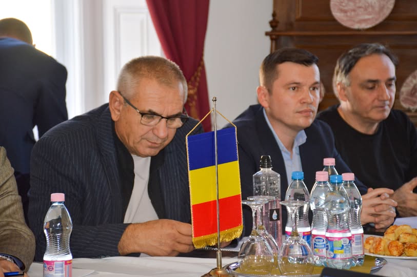 Reuniune bilaterală româno-maghiară pentru infrastructură rutieră la Zsáka