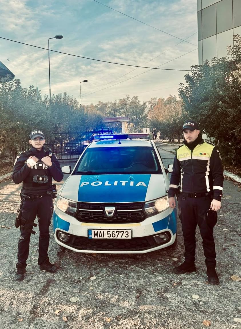 Eroi în acțiune: polițiștii au salvat o femeie aflată în pericol