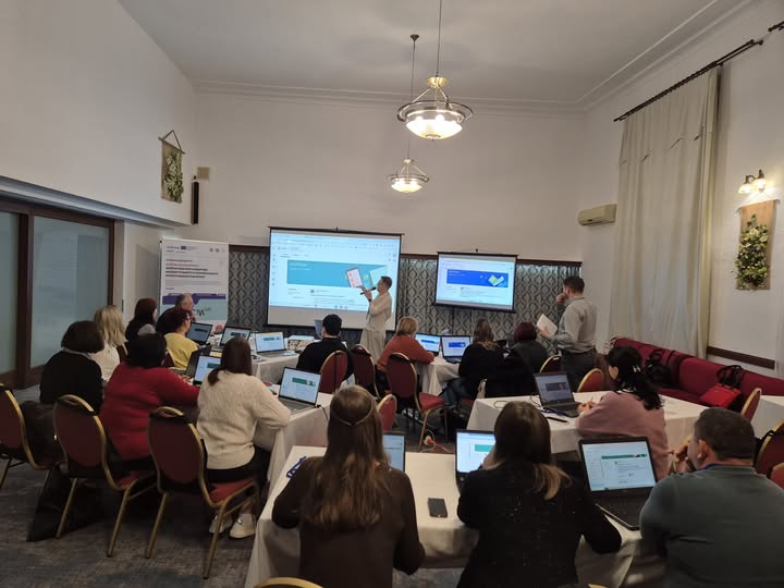 Training pentru formatori în cadrul proiectului STEMLab Synergy