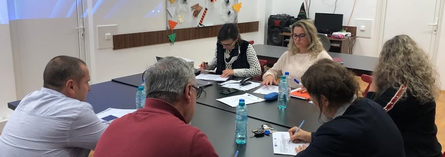 Continuă întâlnirile publice pentru îmbunătățirea locuințelor sociale în Satu Mare
