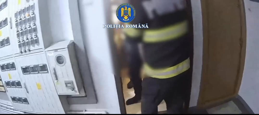Salvare rapidă într-un apartament din Sectorul 4
