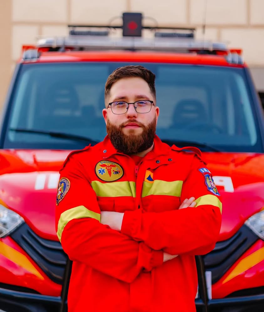 Eroism în depozit: un coleg a salvat viața unui coleg în timpul unei situații de urgență