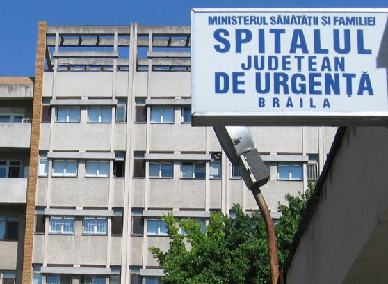 Anchetă la Brăila după decesul unui pacient găsit lângă spital