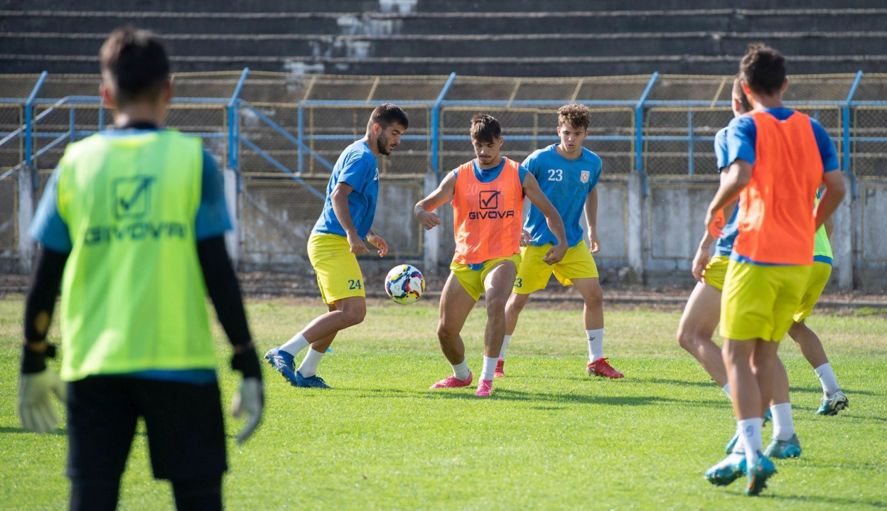 Derby la Zalău pentru echipa de fotbal CSM Olimpia Satu Mare